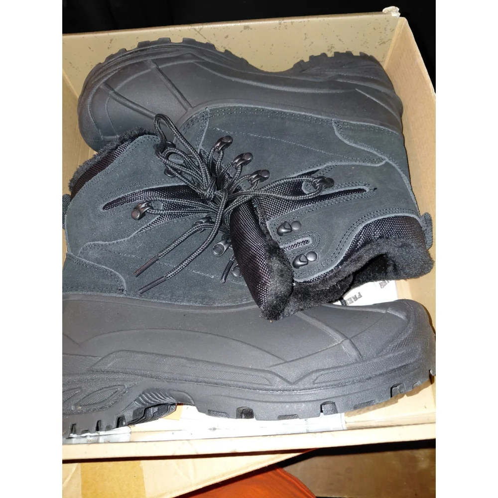 Mens Free Soldier Size 8 Black Waterproof Hiking Boots Faux Fur Lined New In Box